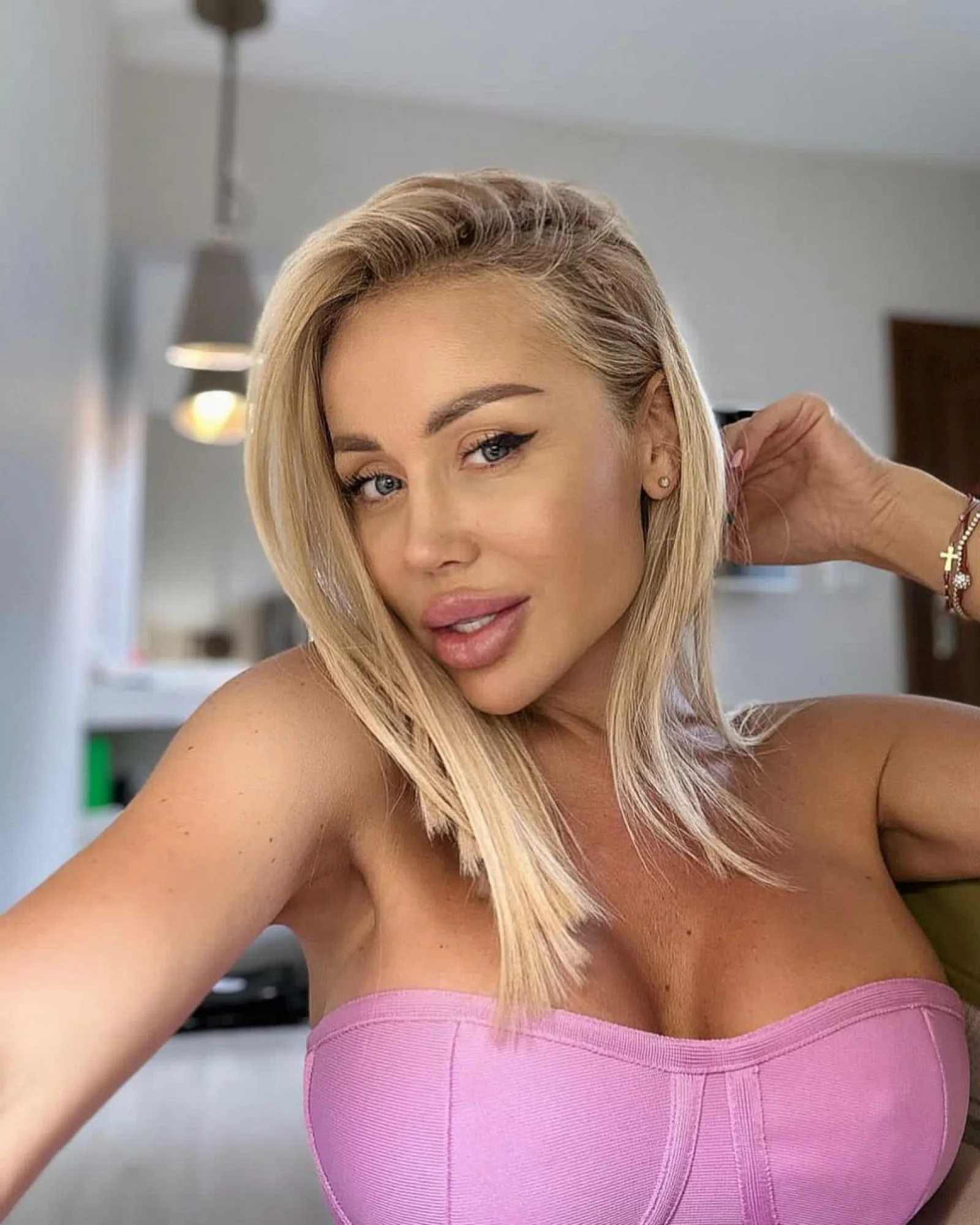 Элла, 27 лет, 169 см, 4